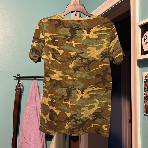 J. Crew Mercantile Collector tee in camo & glitter. Medium. - Picture 2 of 3